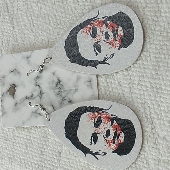 Halloween Horror Faux Leather Hypoallergenic earrings Michael Myers - Picture 1 of 2
